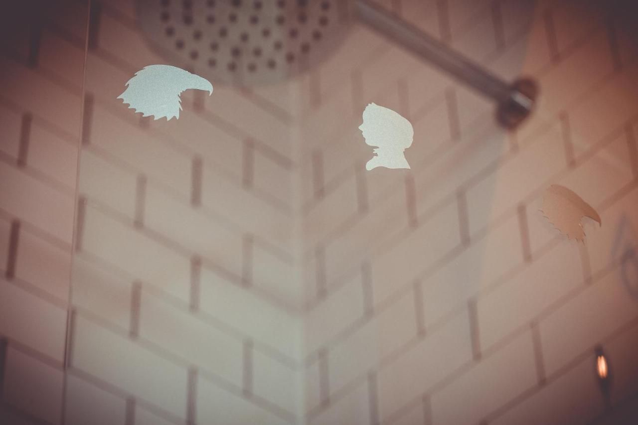 Eagle And Child, Ramsbottom Hotel Bury  Buitenkant foto